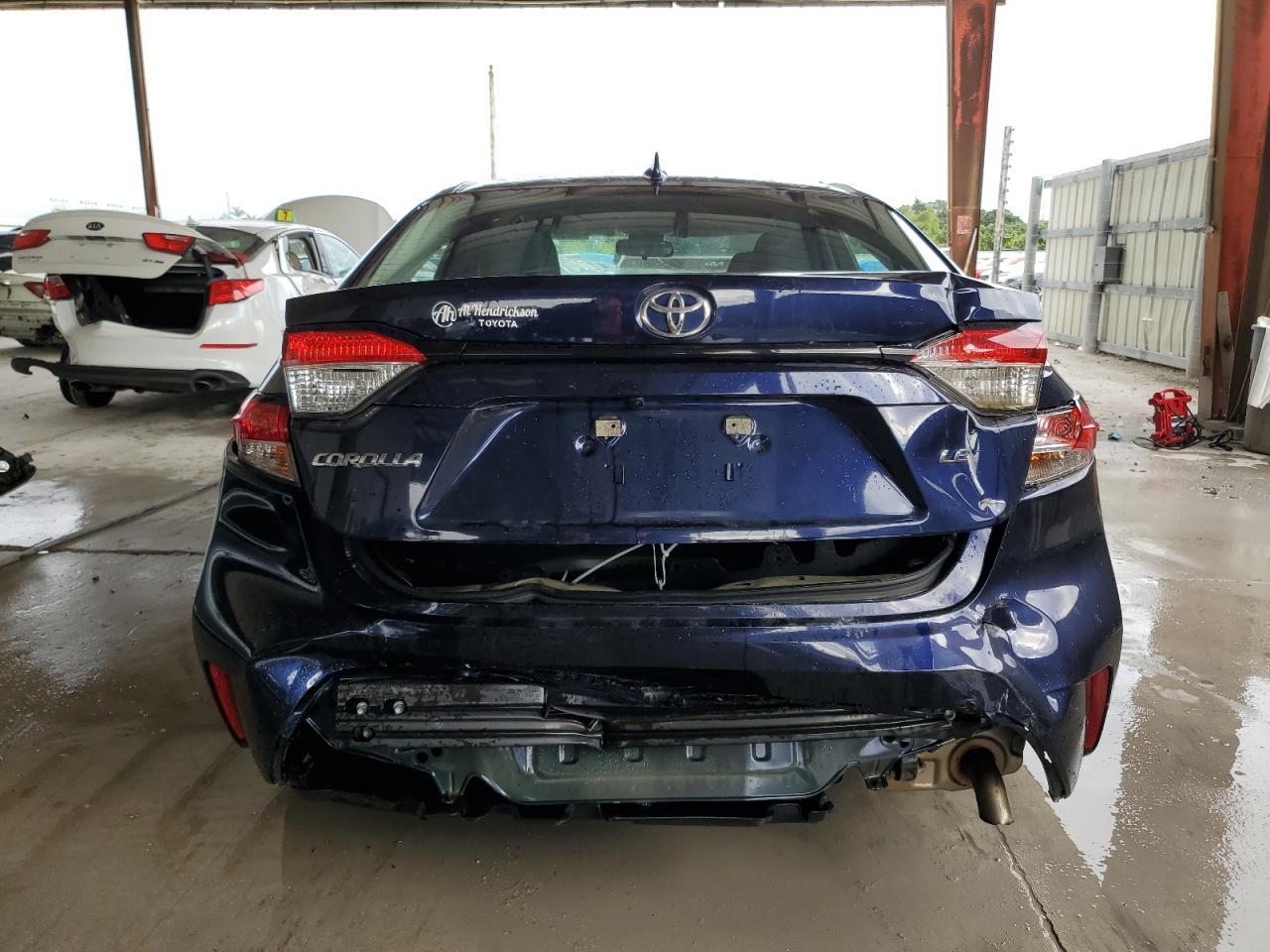 2022 TOYOTA COROLLA LE - Image 6