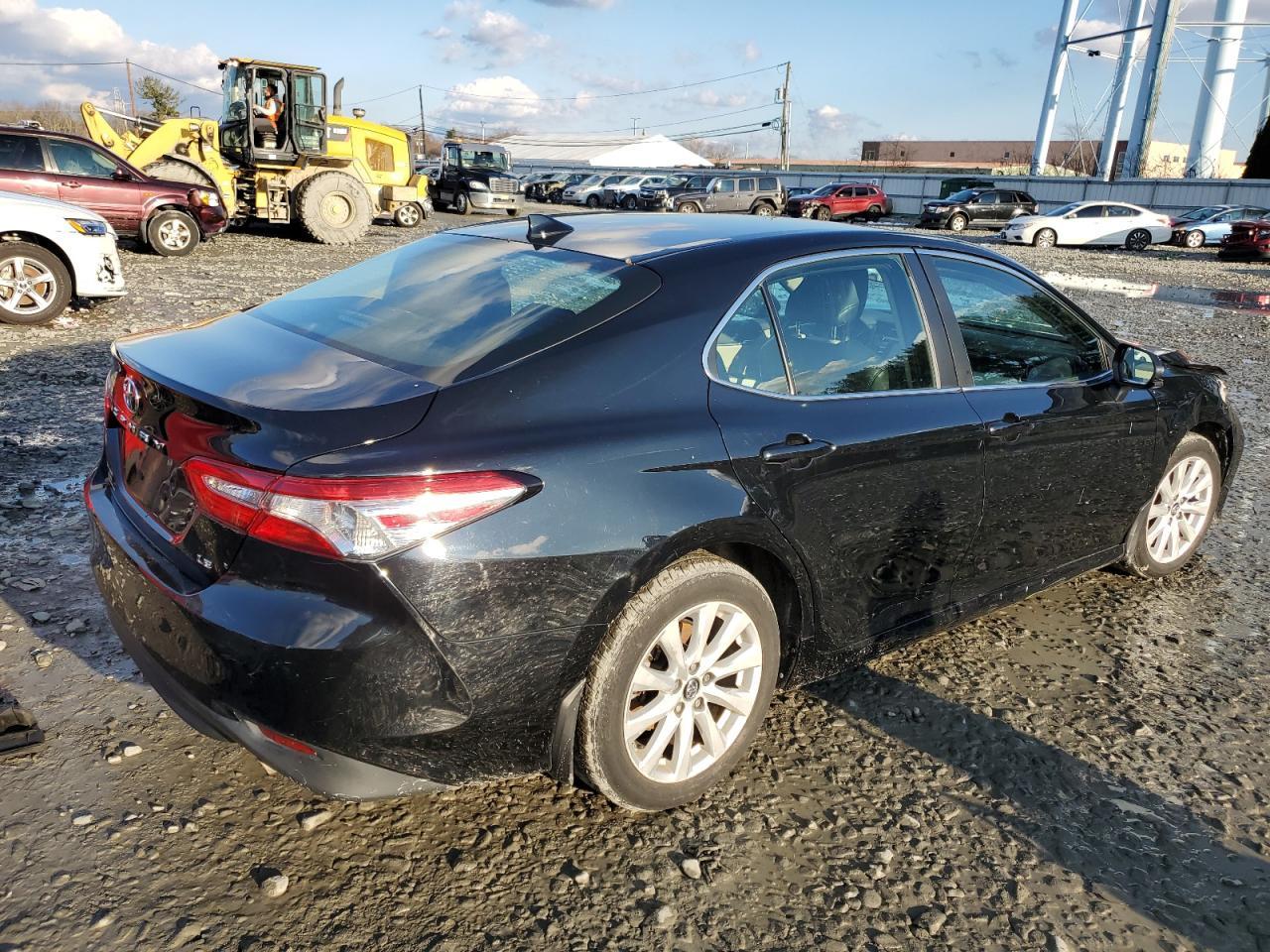 2019 TOYOTA CAMRY L - Image 3