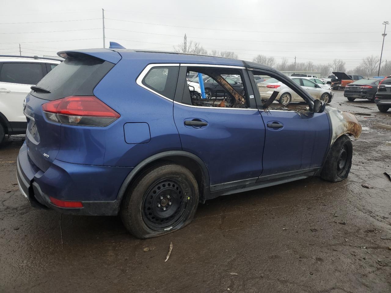 2018 NISSAN ROGUE S - Image 3