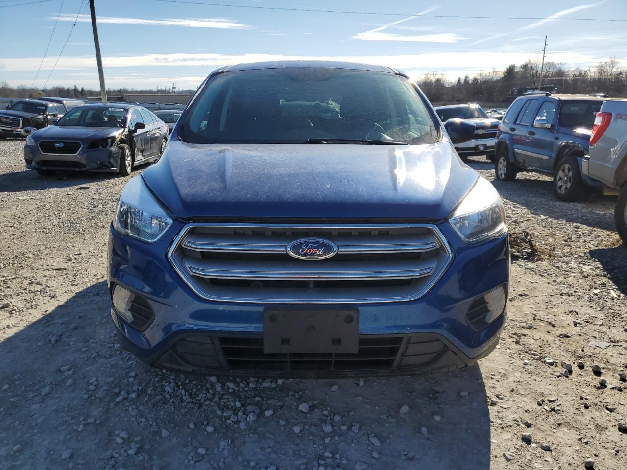 2017 FORD ESCAPE SE - Image 5