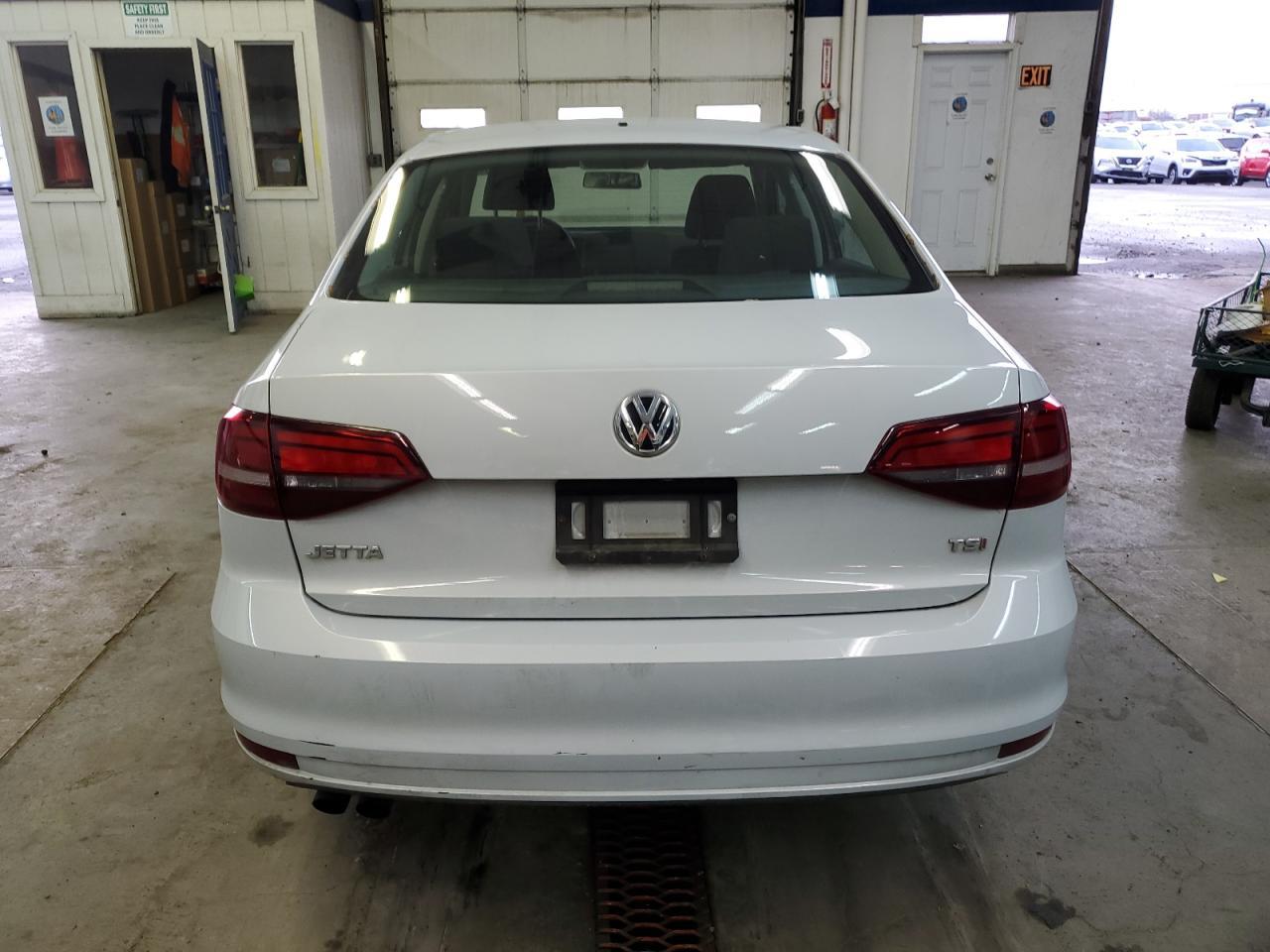 2017 VOLKSWAGEN JETTA S - Image 6