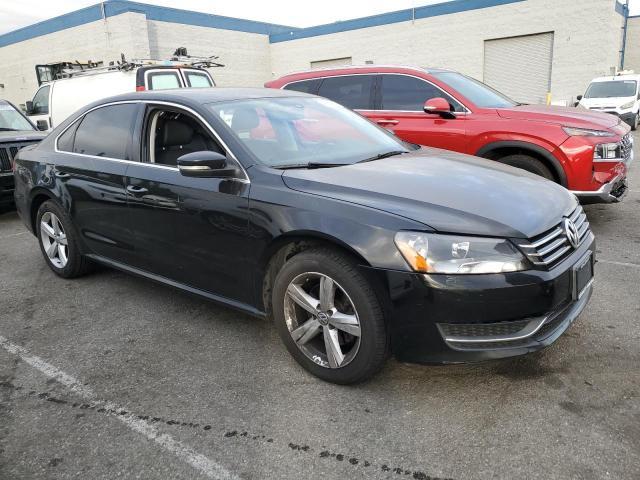 2013 Volkswagen Passat Se - Image 4