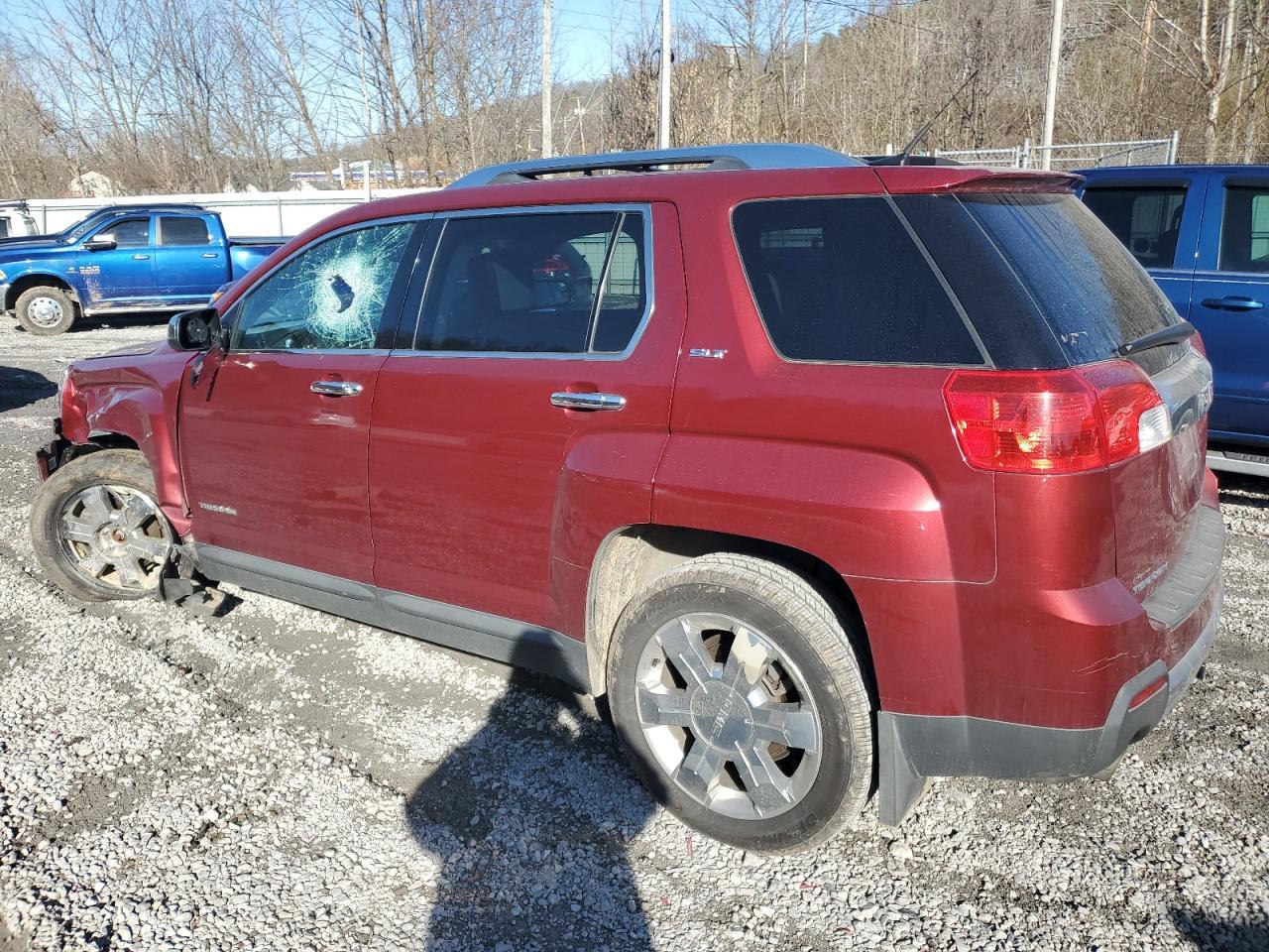 2012 GMC TERRAIN SL - Image 2