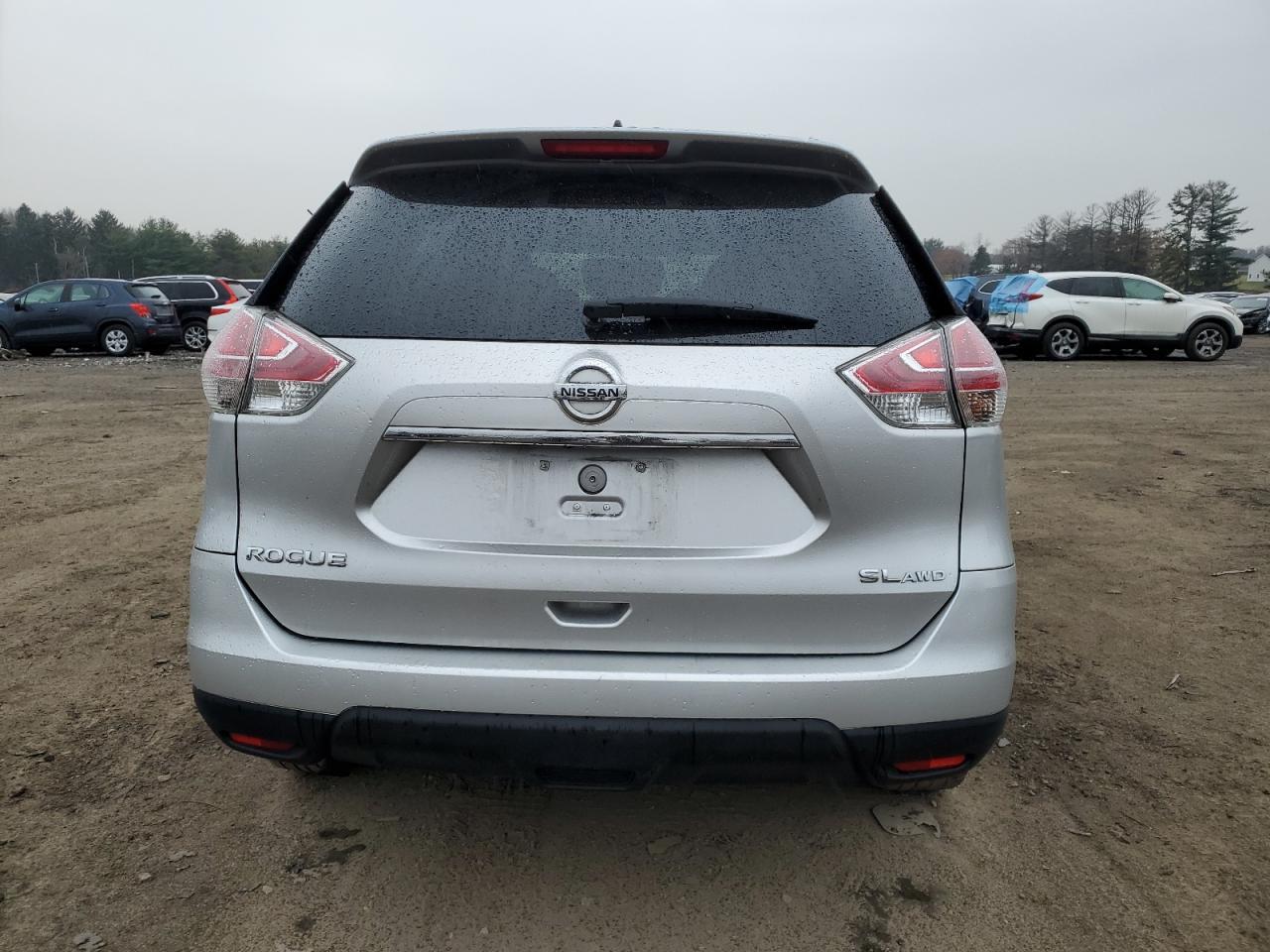 2016 NISSAN ROGUE S - Image 6