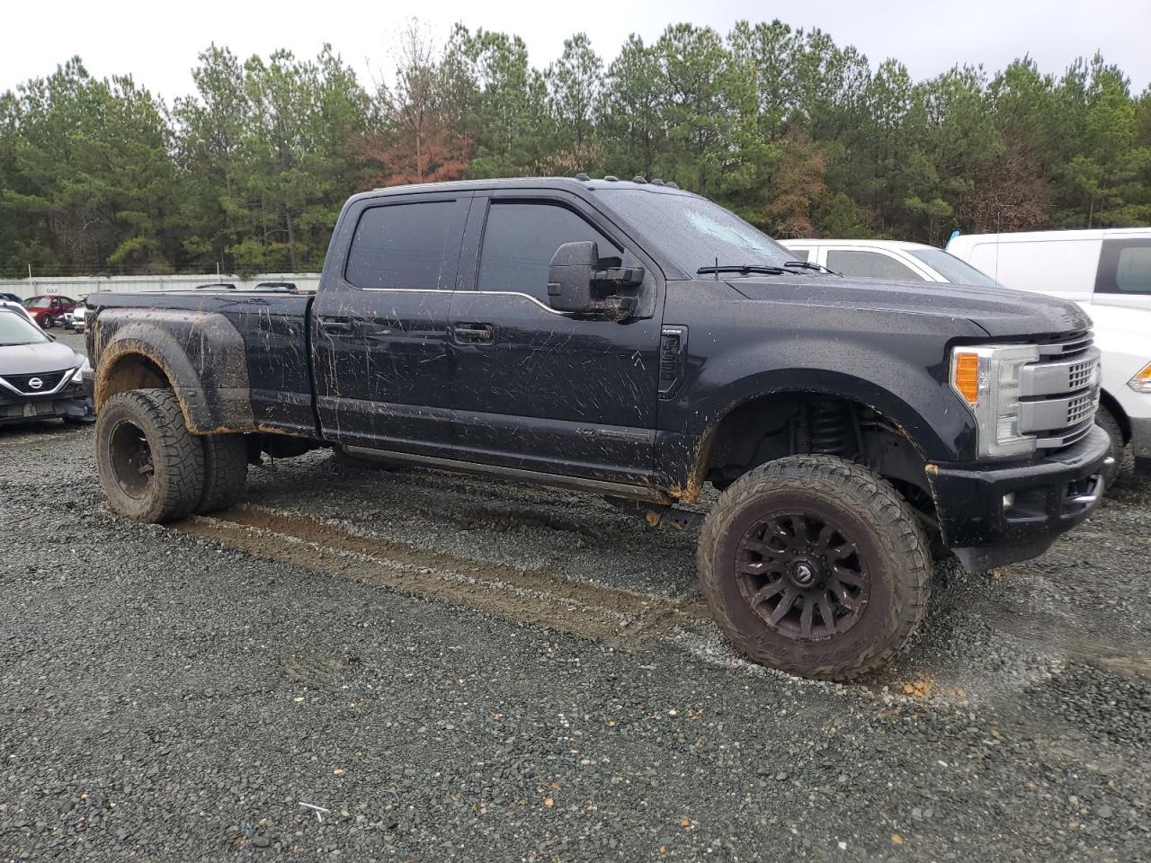 2017 FORD F350 SUPER - Image 4