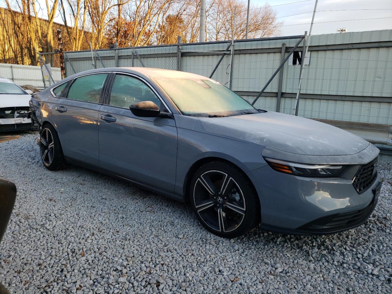 2023 HONDA ACCORD HYB - Image 4