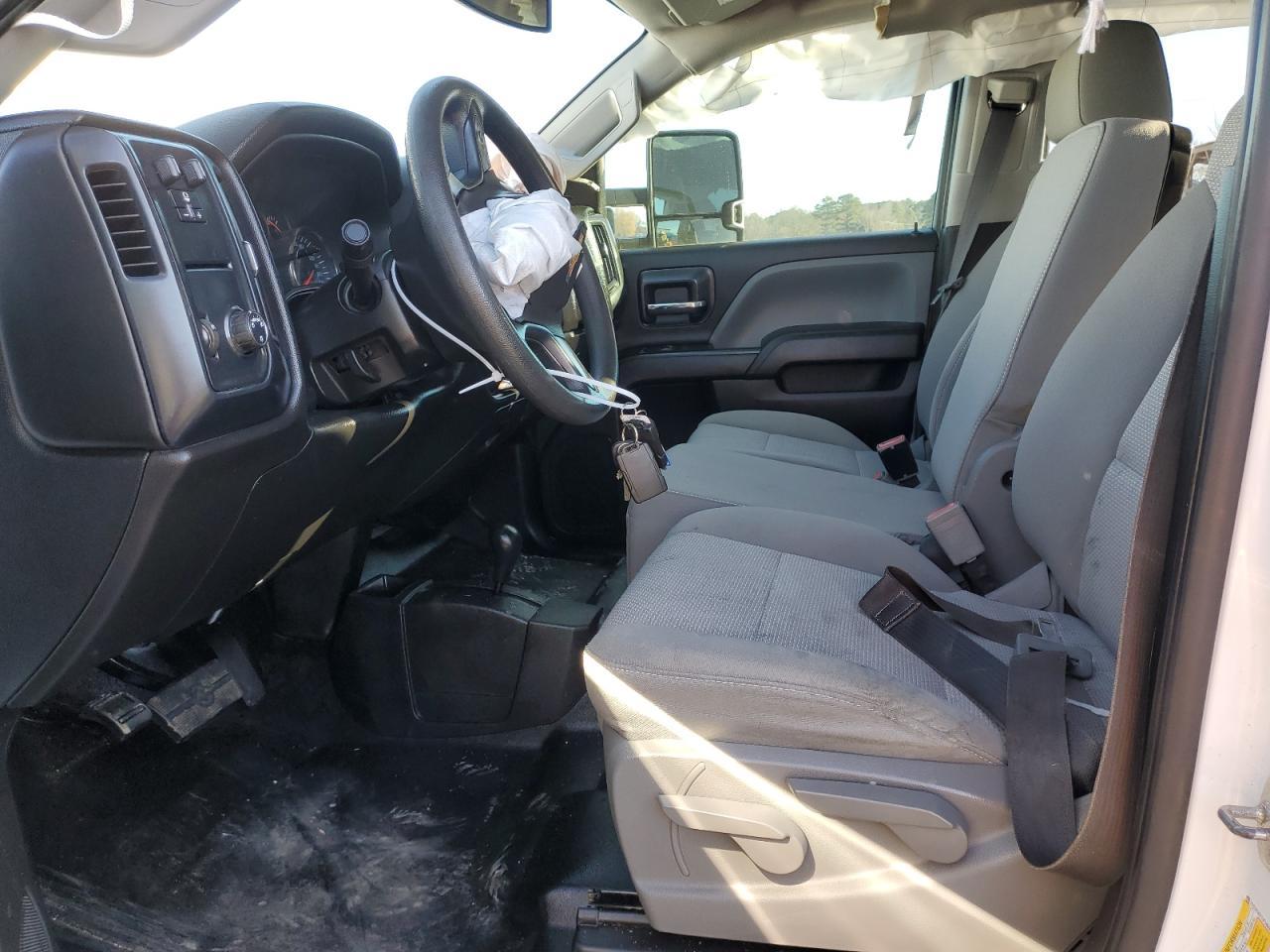 2018 CHEVROLET SILVERADO - Фото 7