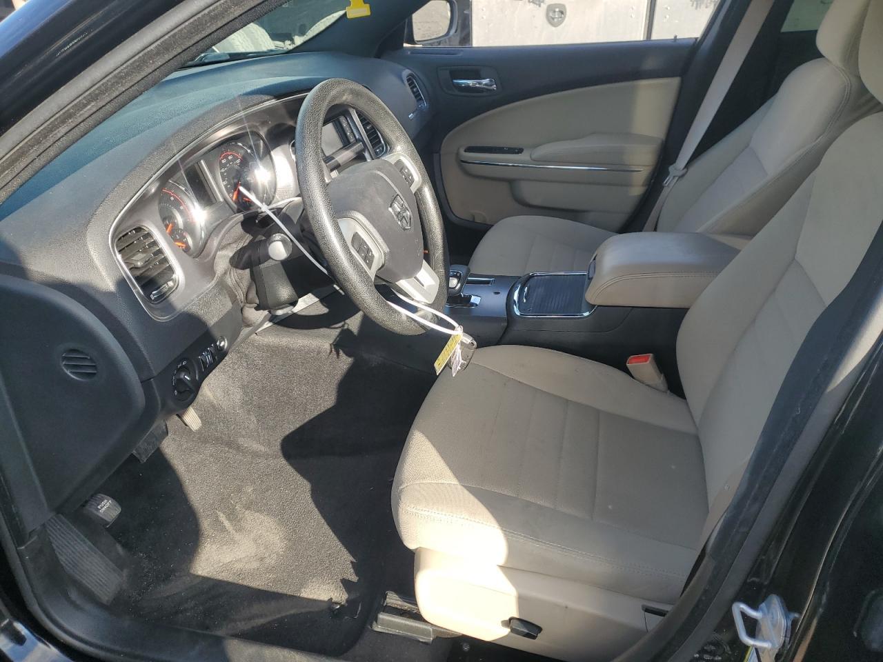 2014 DODGE CHARGER SE - Фото 7