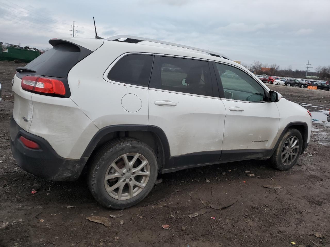 2017 JEEP CHEROKEE L - Image 3