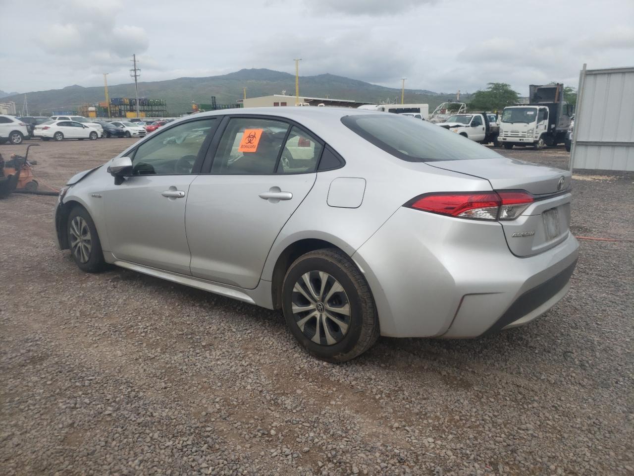 2020 TOYOTA COROLLA LE - Image 2