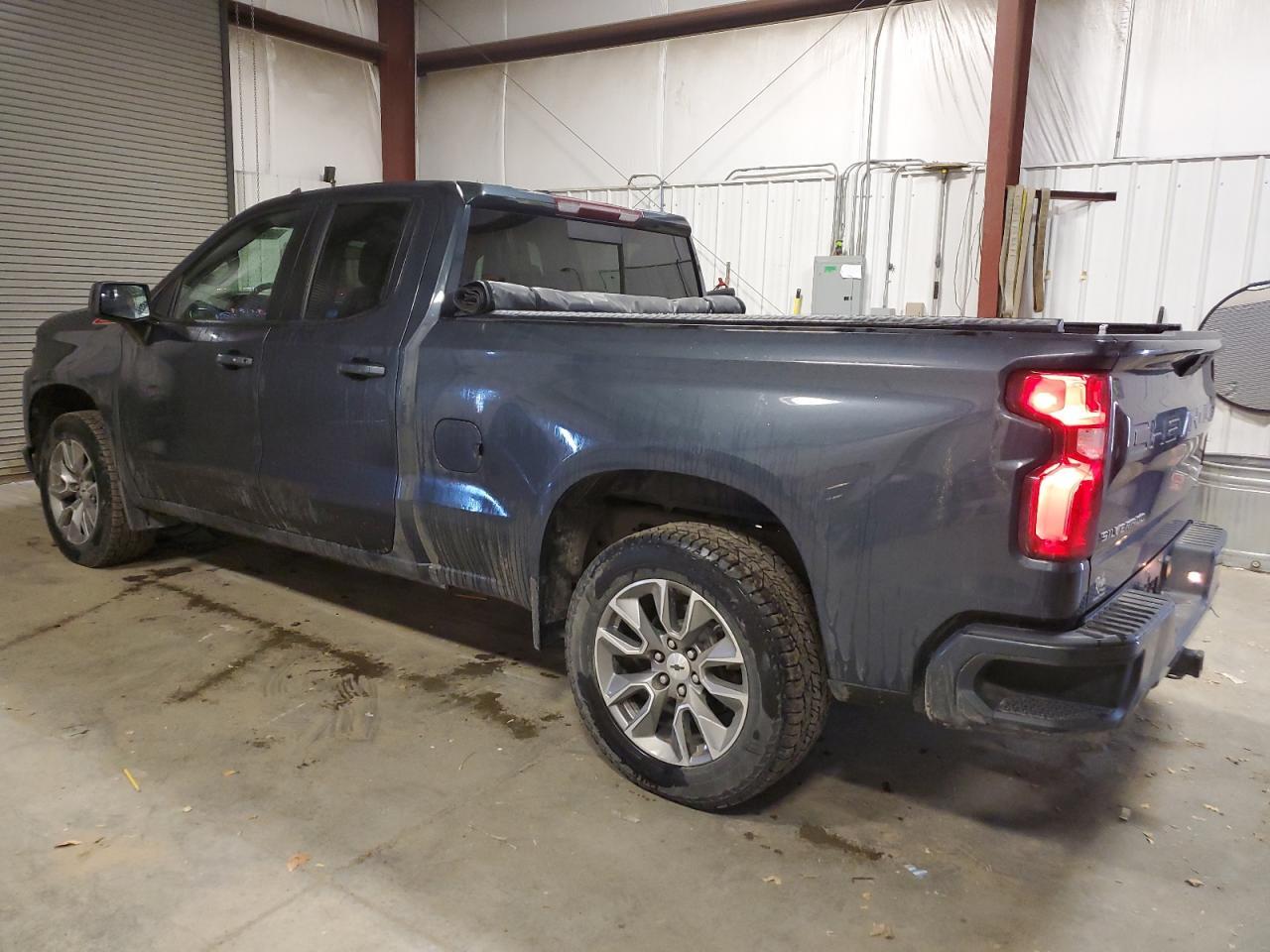 2020 CHEVROLET SILVERADO - Image 2