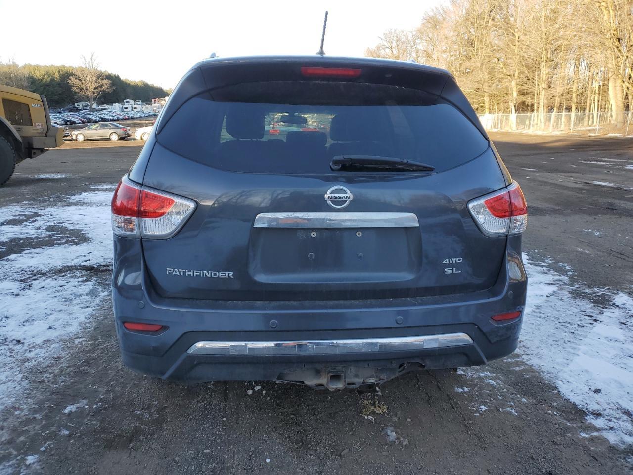 2013 NISSAN PATHFINDER - Фото 6