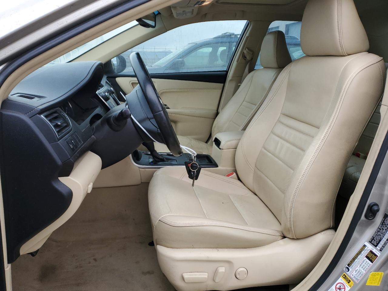 2016 TOYOTA CAMRY LE - Image 7