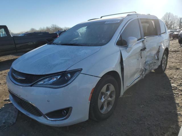 2017 Chrysler Pacifica Touring L Plus