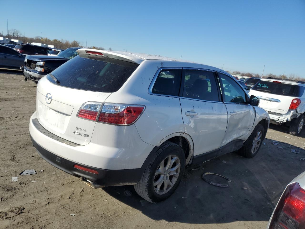 2011 MAZDA CX-9 - Фото 3