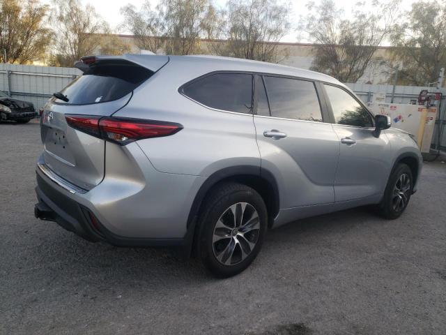 2023 Toyota Highlander L - Image 3