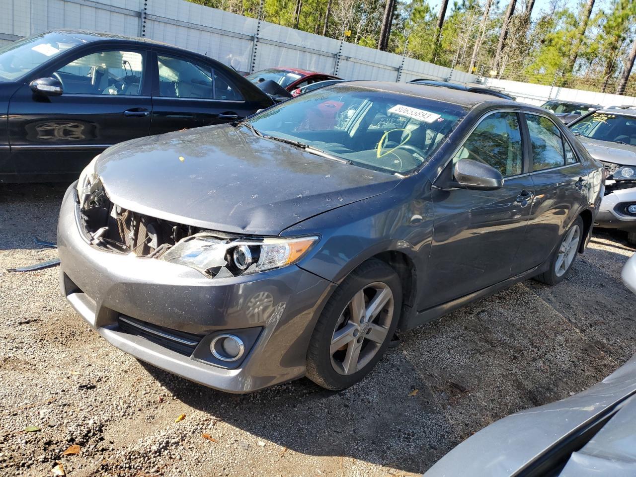 2014 TOYOTA CAMRY L