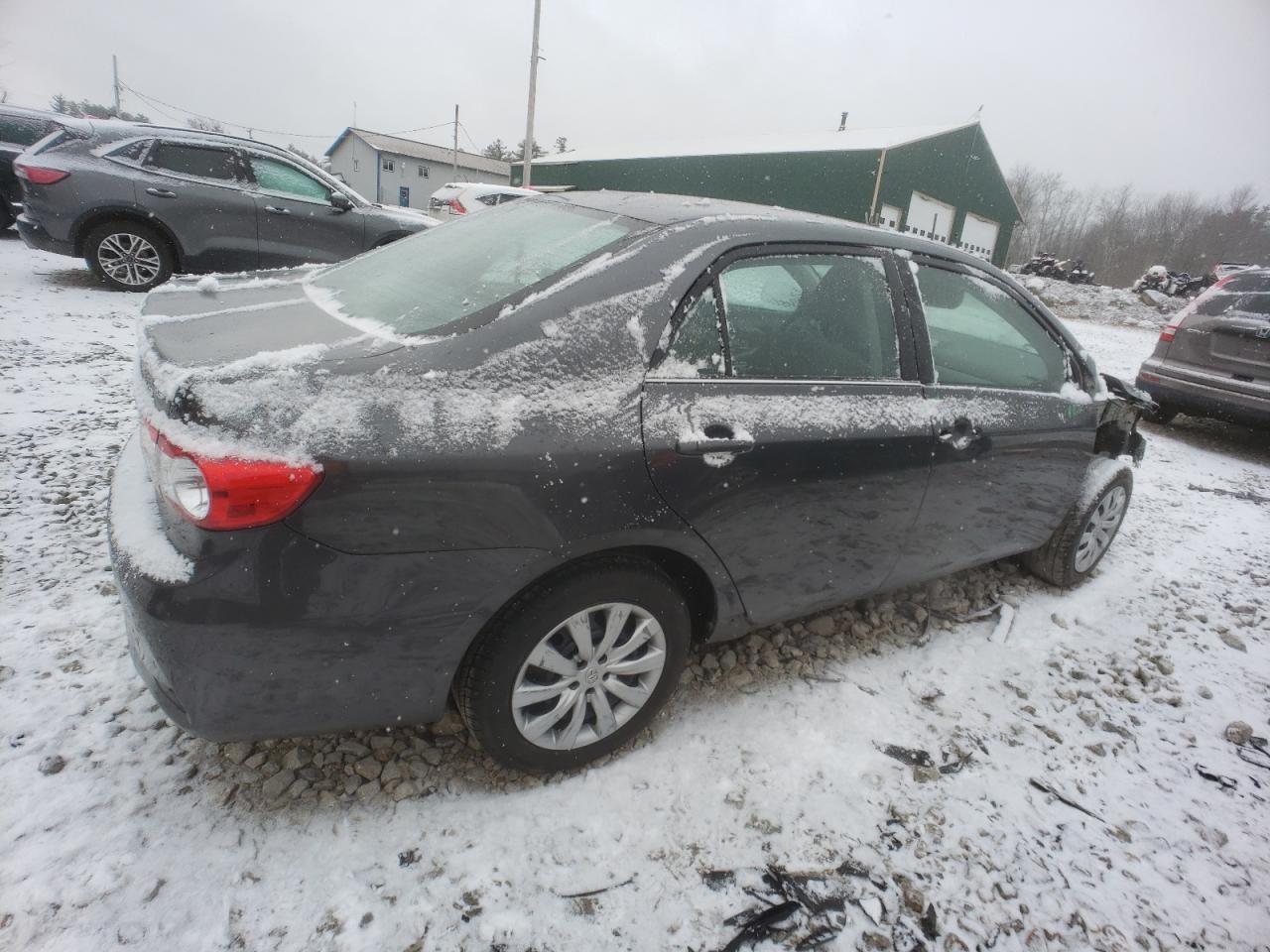 2013 TOYOTA COROLLA BA - Фото 3