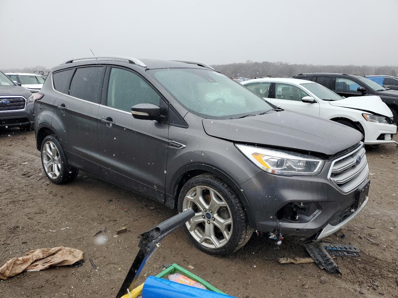 2017 FORD ESCAPE TIT - Image 4
