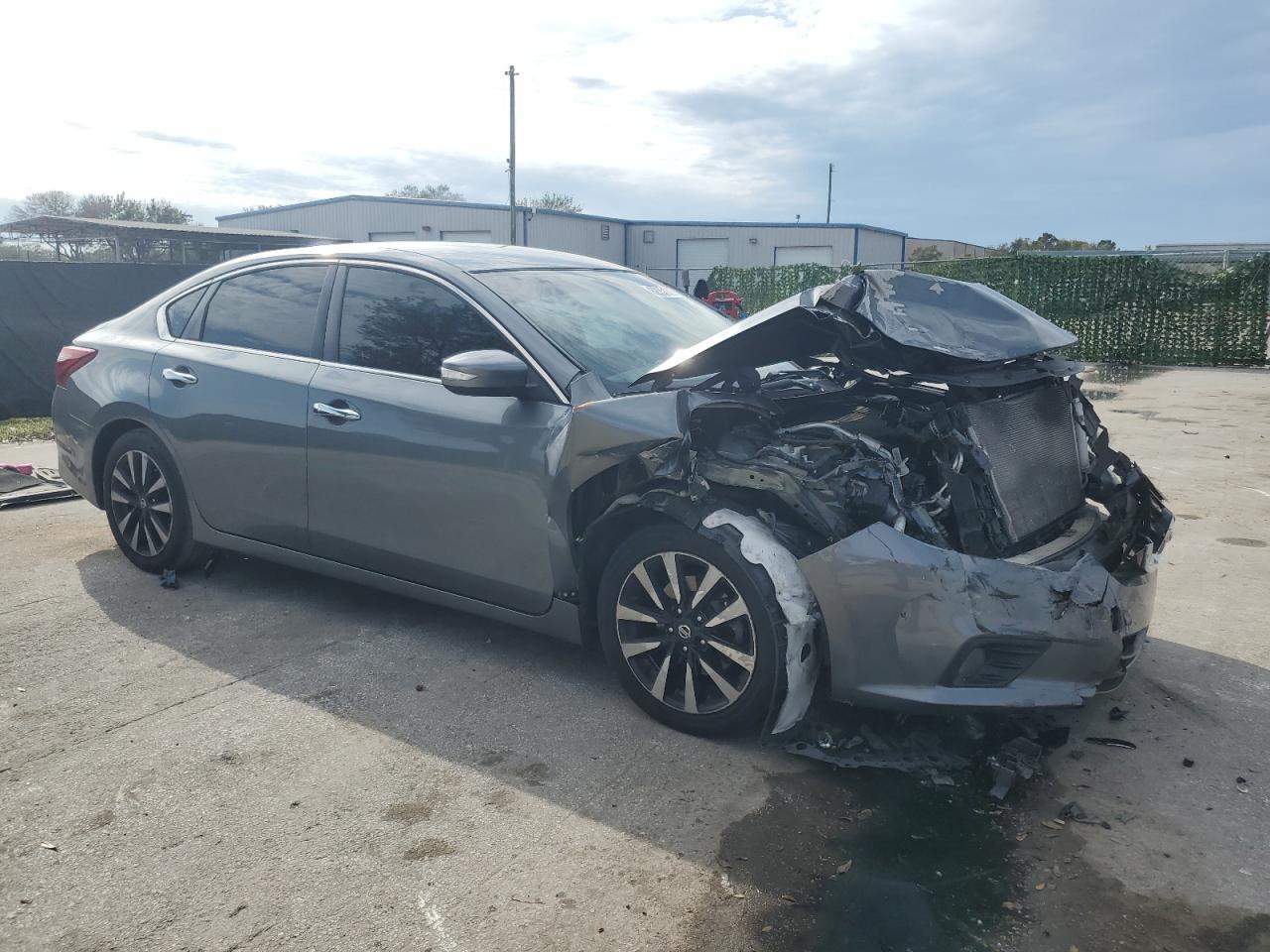 2018 NISSAN ALTIMA 2.5 - Фото 4
