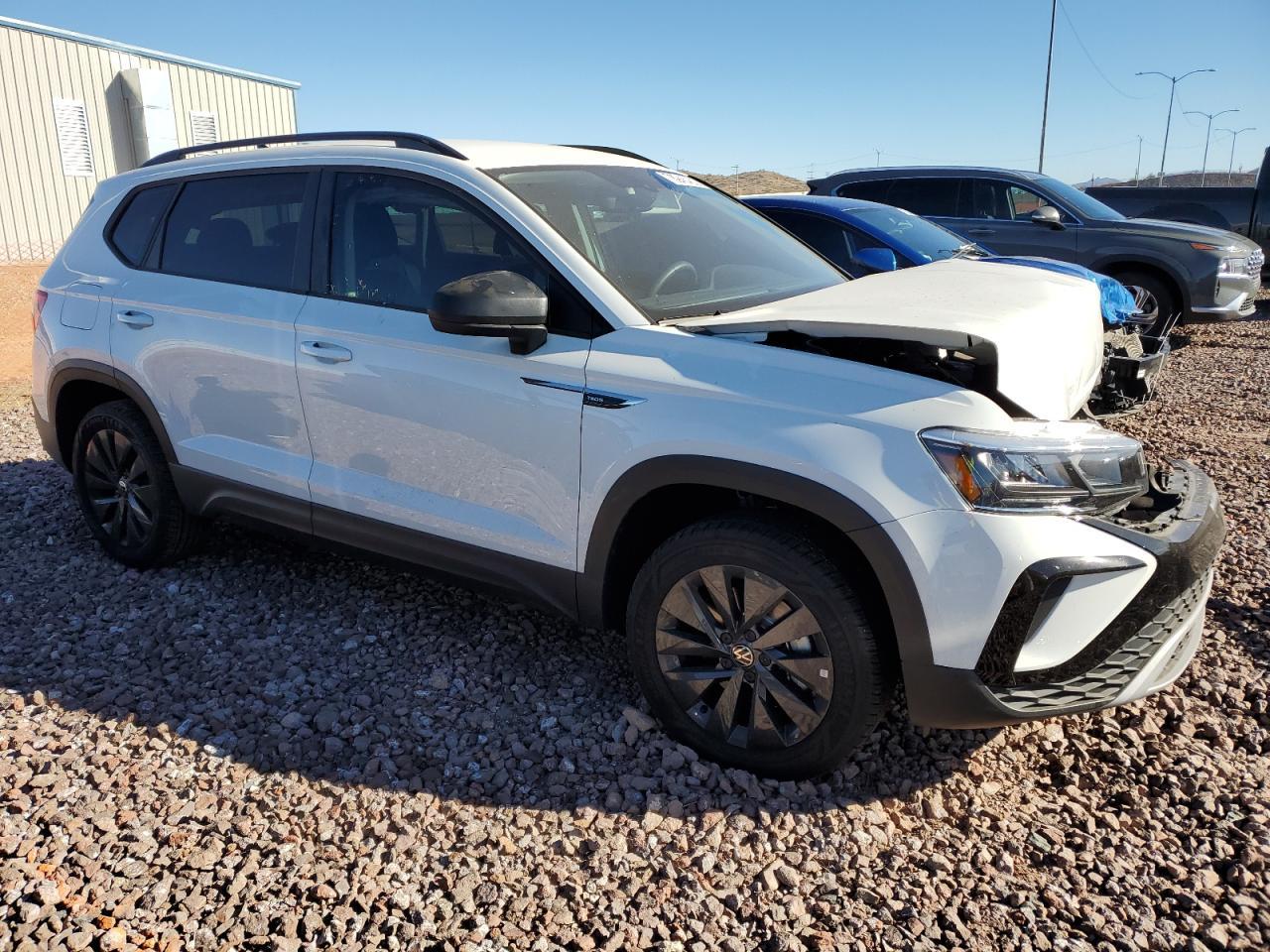 2023 VOLKSWAGEN TAOS S - Image 4