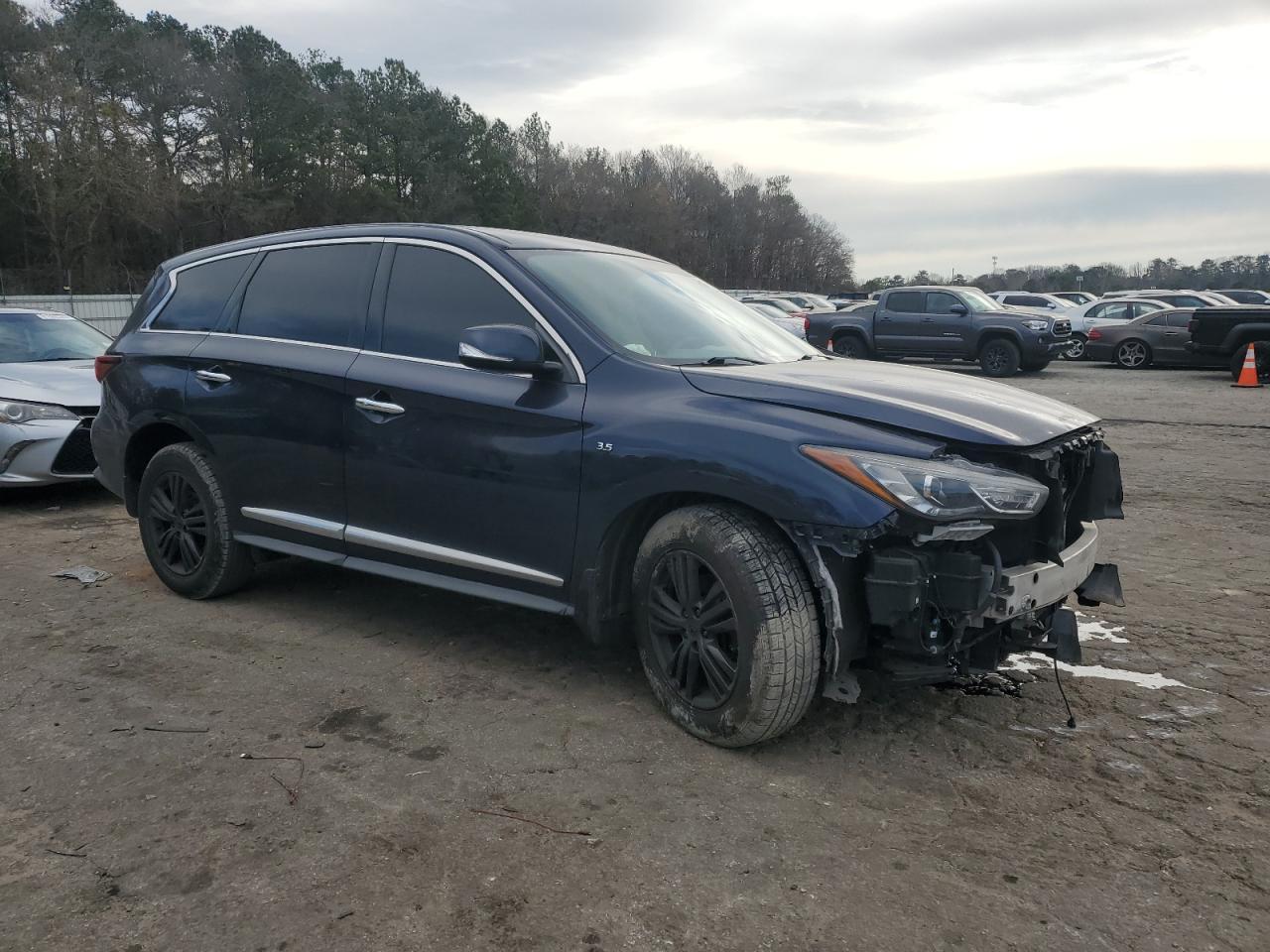 2017 INFINITI QX60 - Image 4