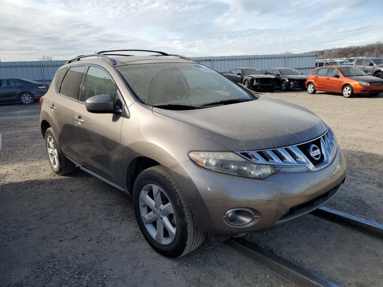 2010 NISSAN MURANO S - Image 4