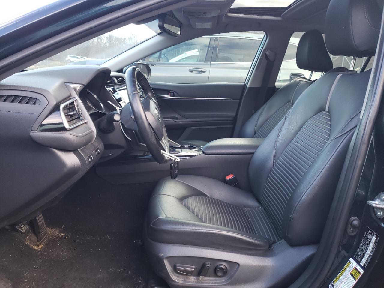2018 TOYOTA CAMRY L - Фото 7