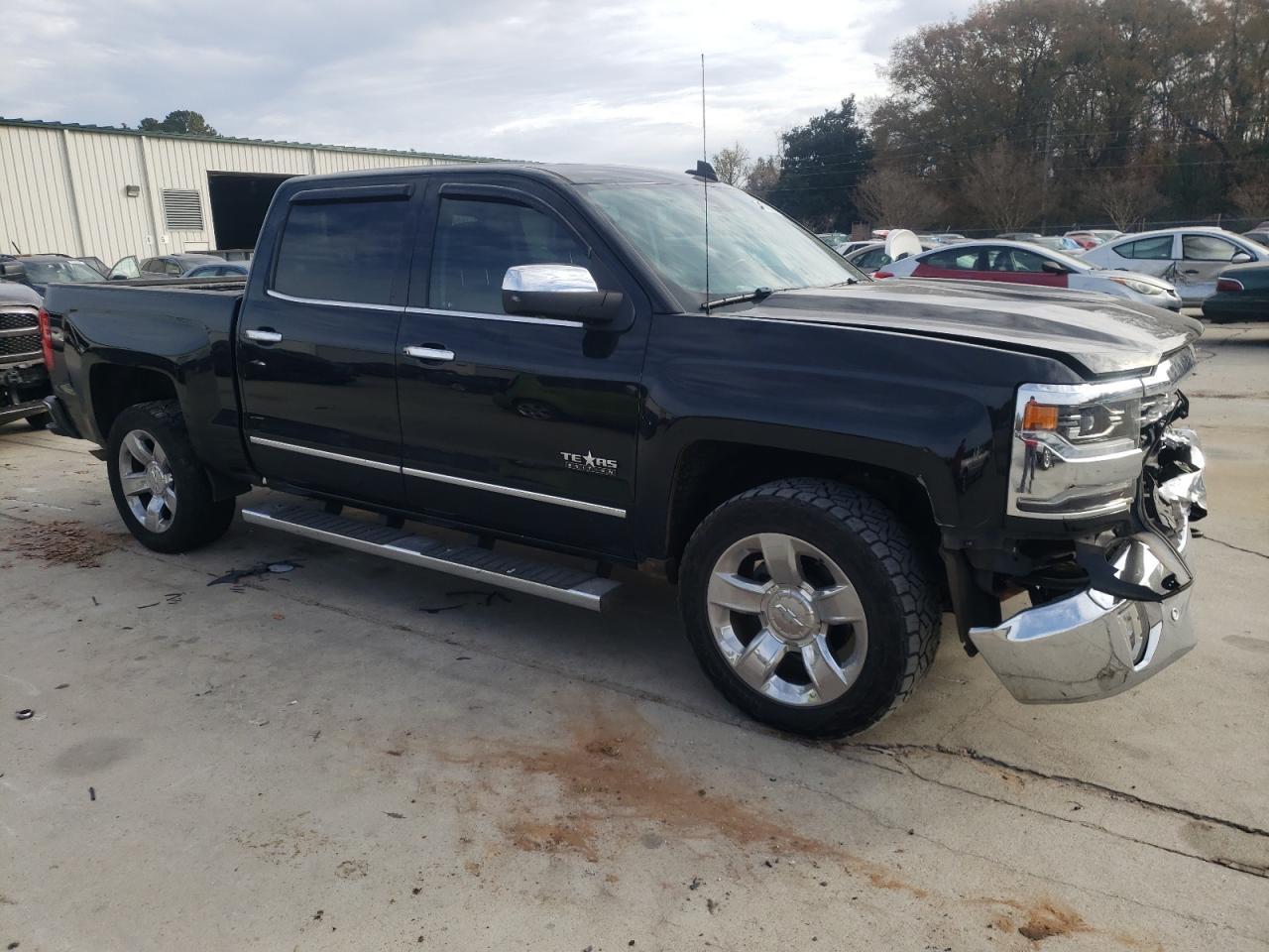 2018 CHEVROLET SILVERADO - Фото 4