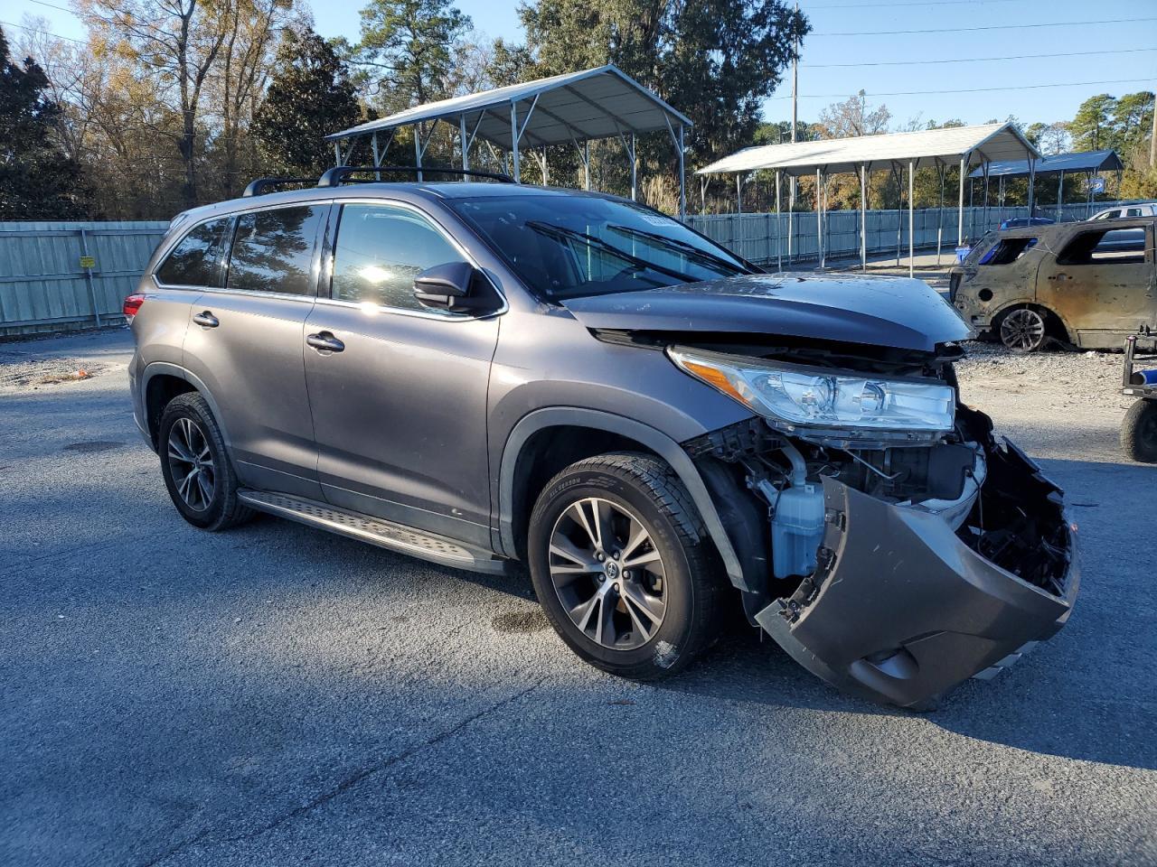 2019 TOYOTA HIGHLANDER - Image 4