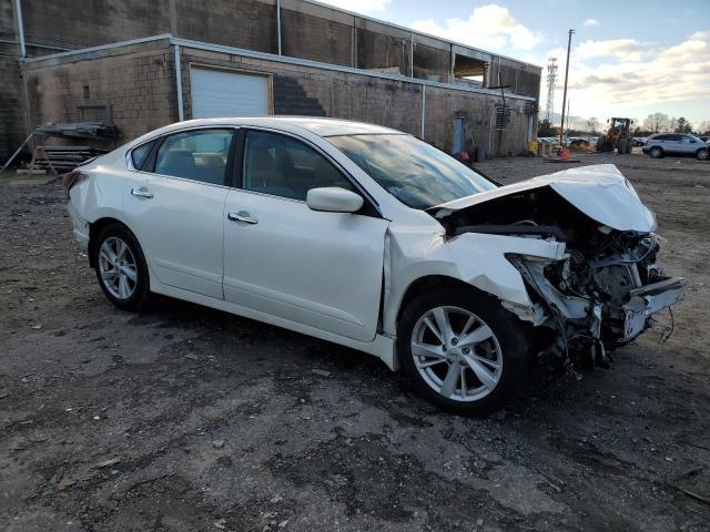 2015 Nissan Altima 2.5 - Image 4