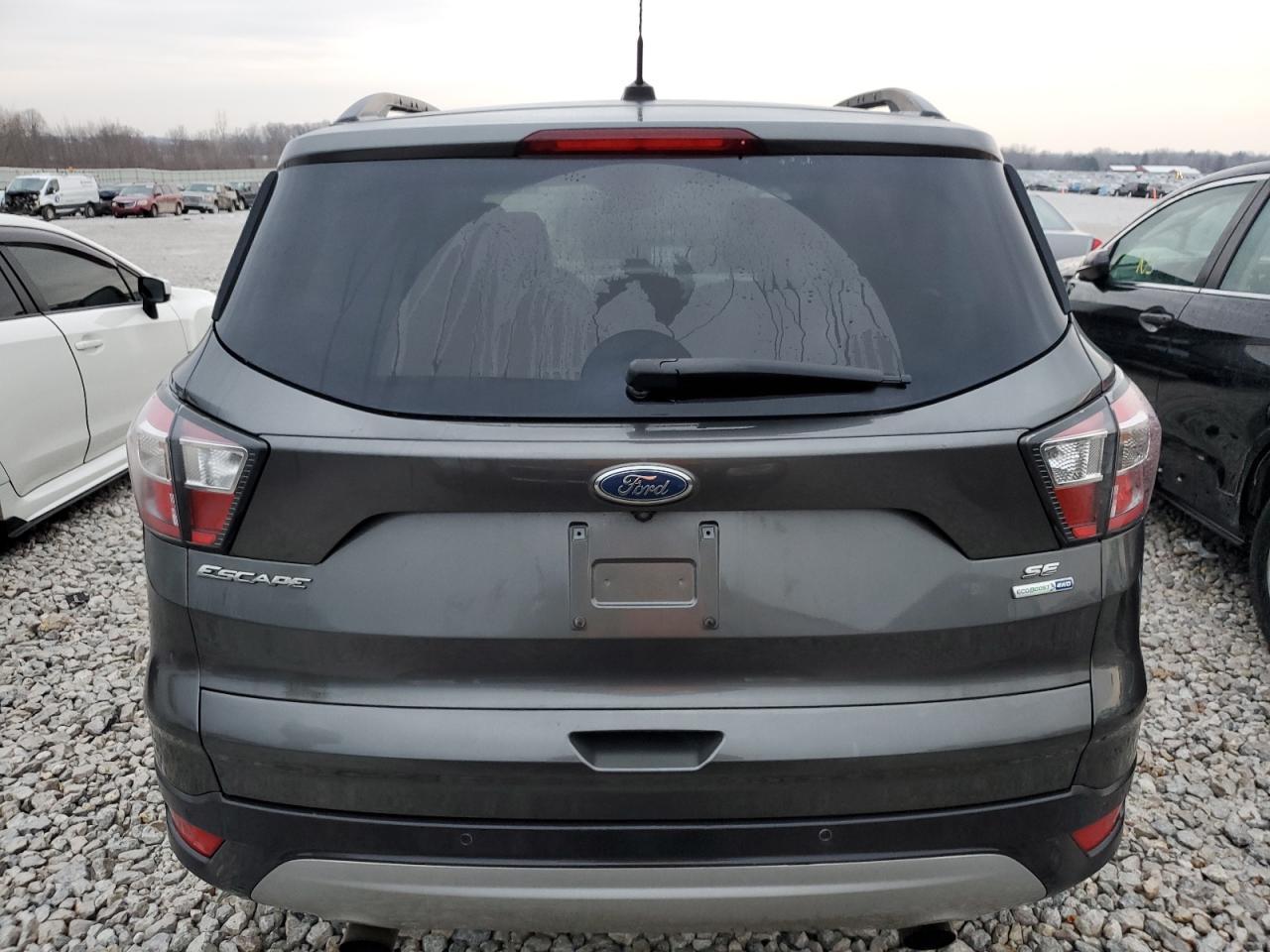 2017 FORD ESCAPE SE - Image 6