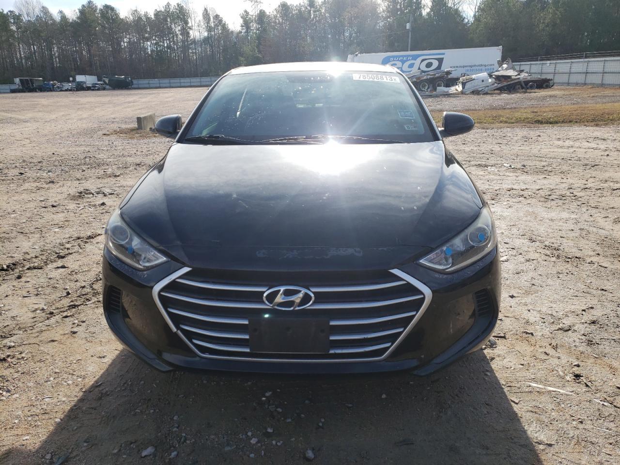 2017 HYUNDAI ELANTRA SE - Image 5