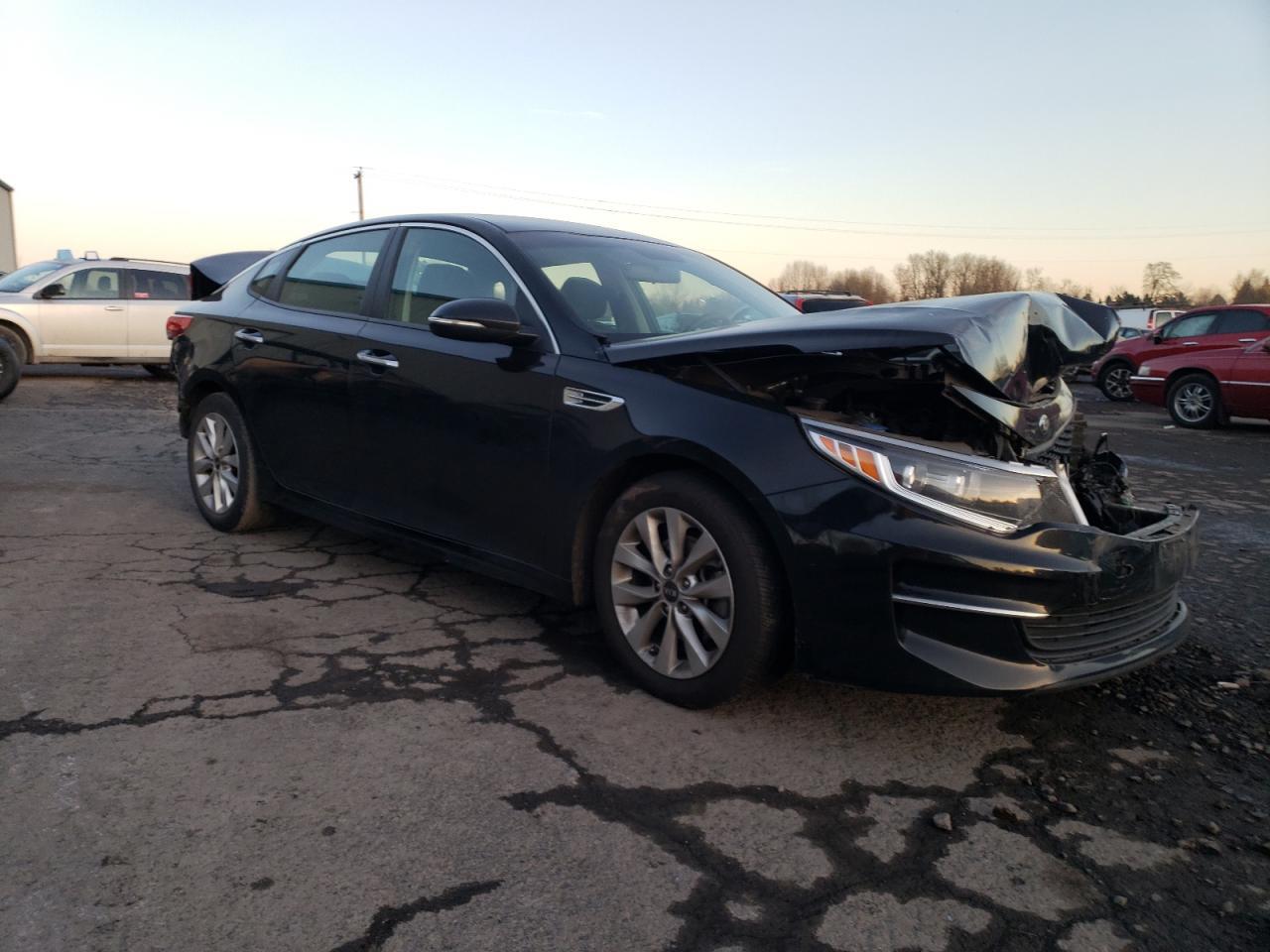 2016 KIA OPTIMA LX - Фото 4