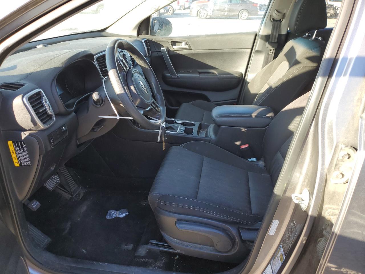 2017 KIA SPORTAGE L - Image 7