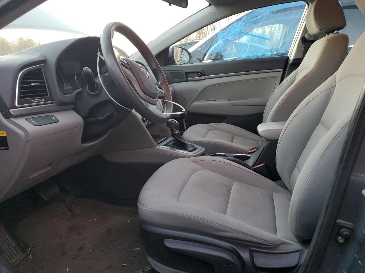 2017 HYUNDAI ELANTRA SE - Фото 7