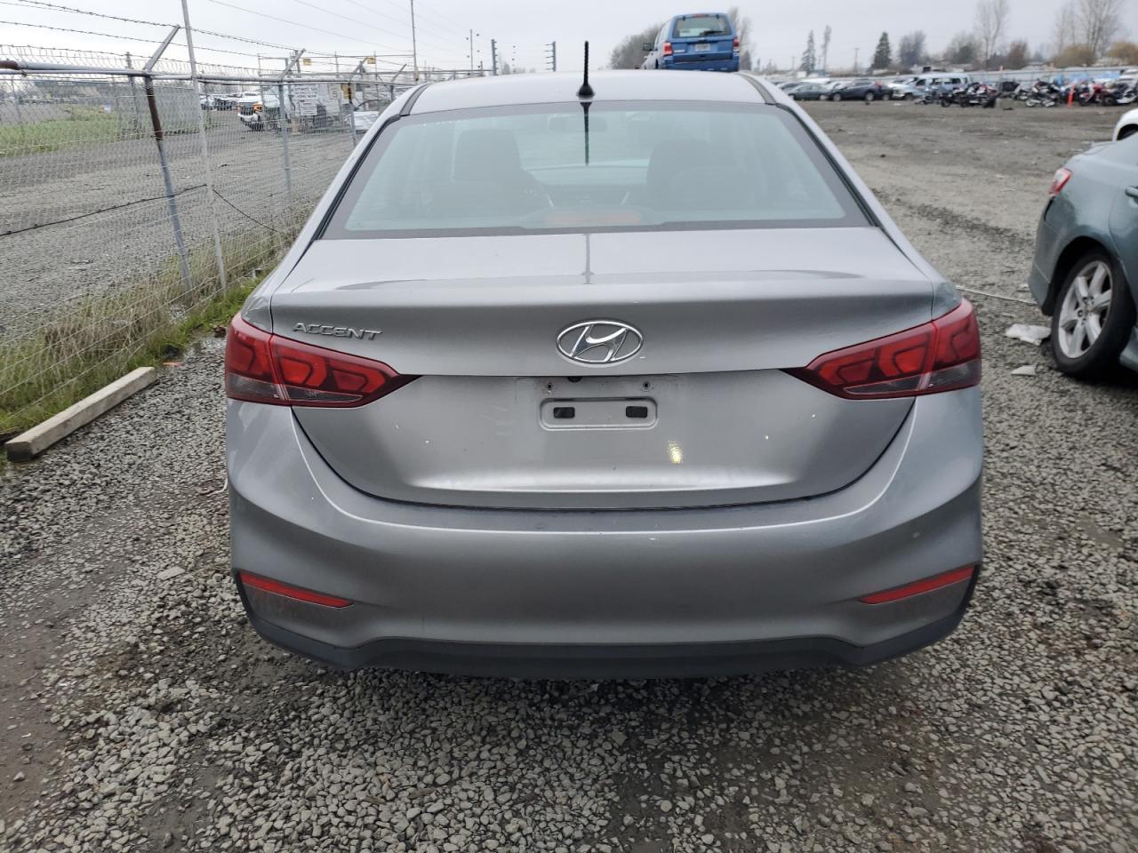 2021 HYUNDAI ACCENT SE - Фото 6