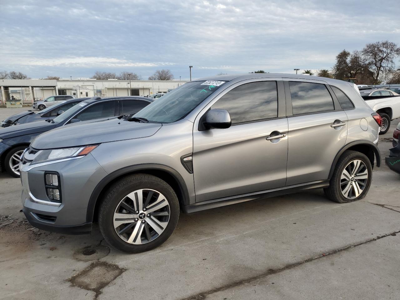 2021 MITSUBISHI OUTLANDER car image