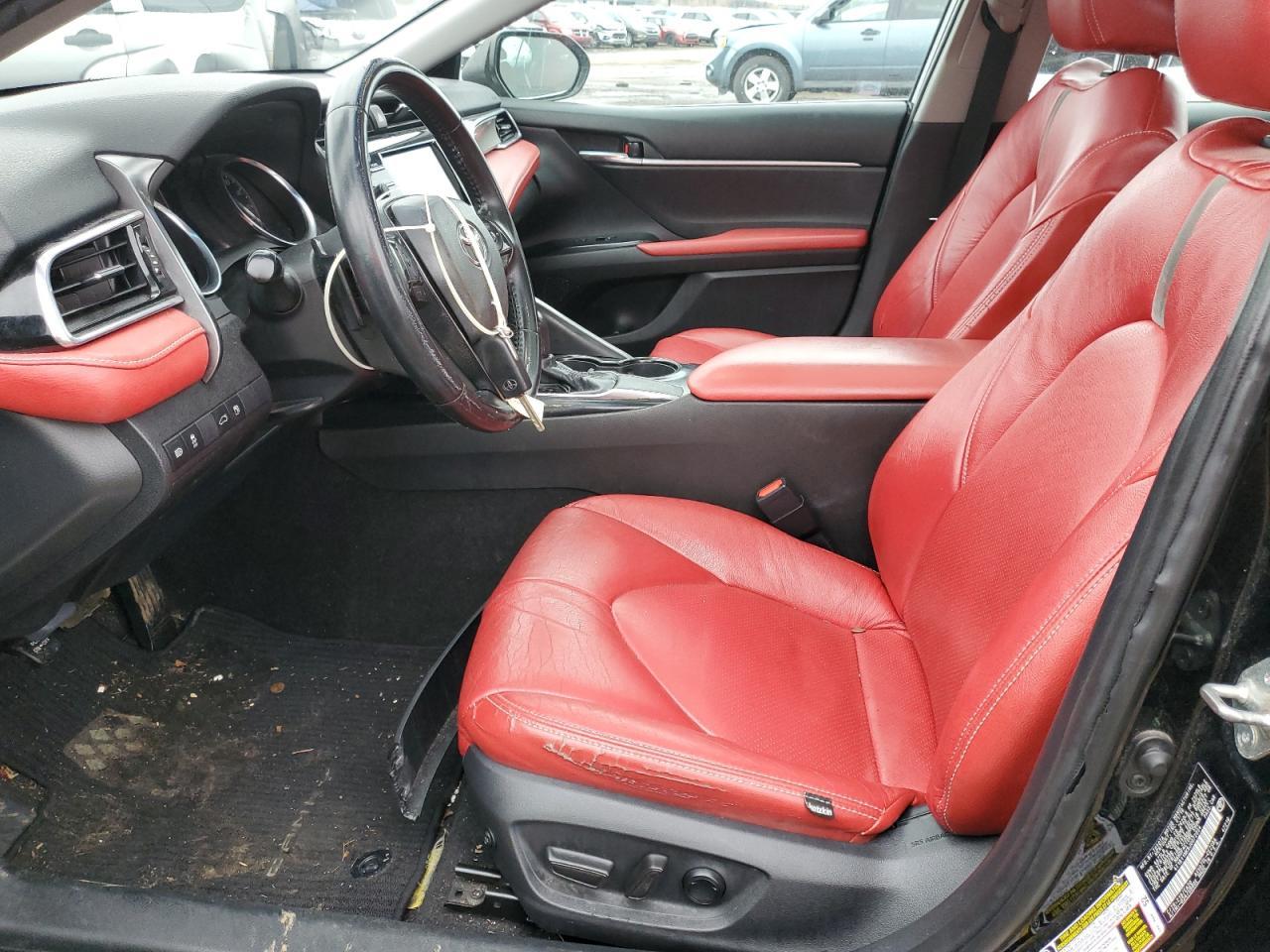 2018 TOYOTA CAMRY L - Фото 7