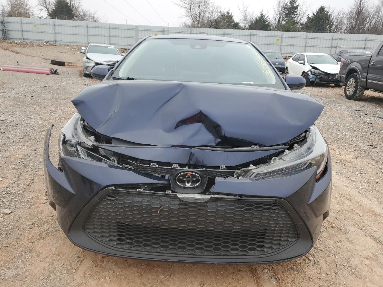 2021 TOYOTA COROLLA LE - Фото 5