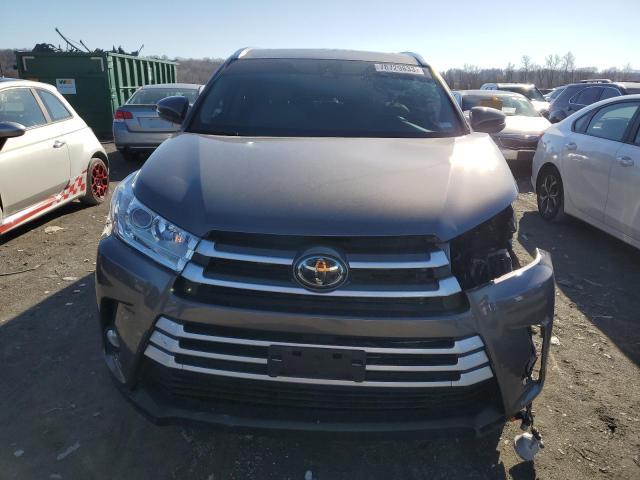 2019 Toyota Highlander Se - Image 5