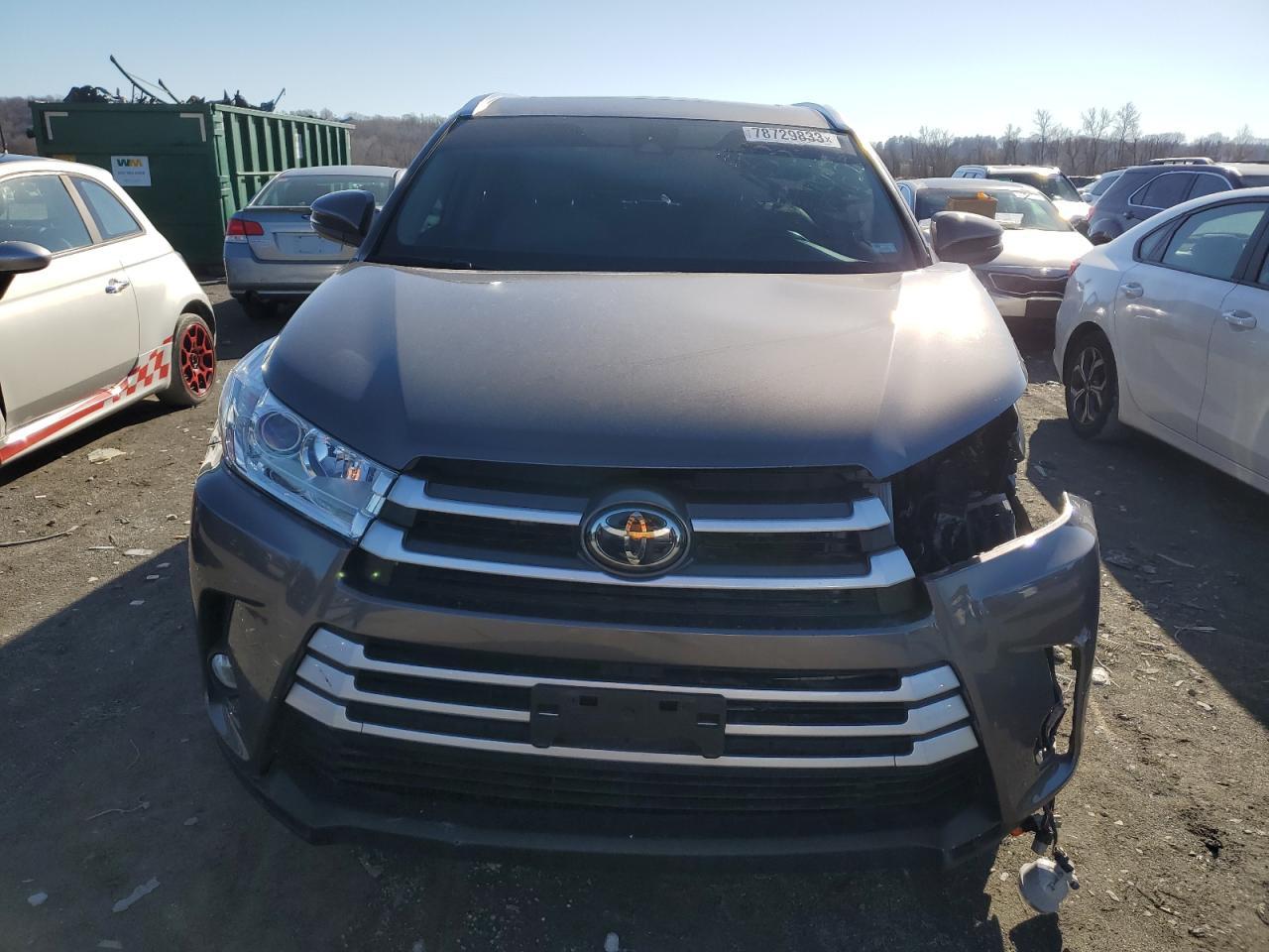 2019 TOYOTA HIGHLANDER - Image 5