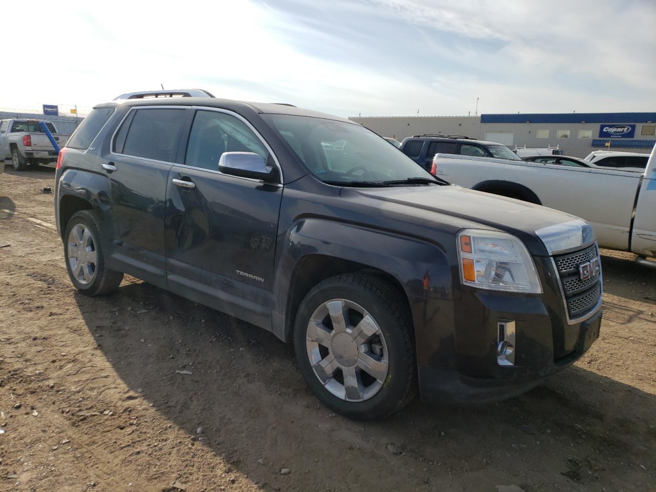 2013 GMC TERRAIN SL - Image 4