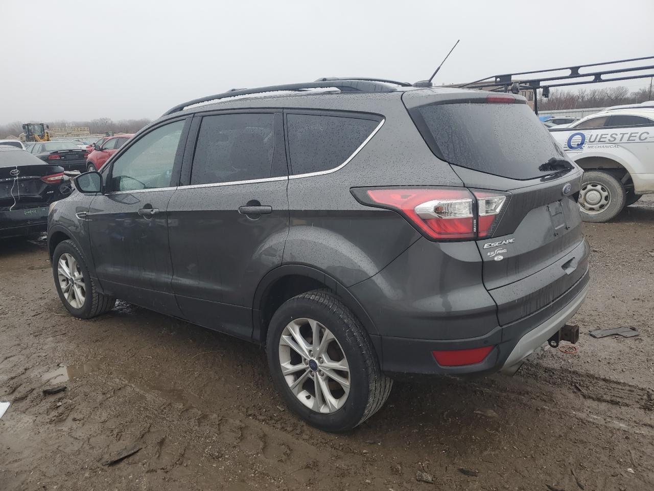 2017 FORD ESCAPE SE - Фото 2