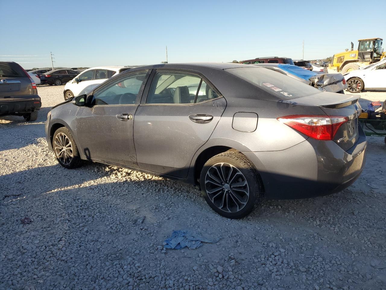 2016 TOYOTA COROLLA L - Image 2