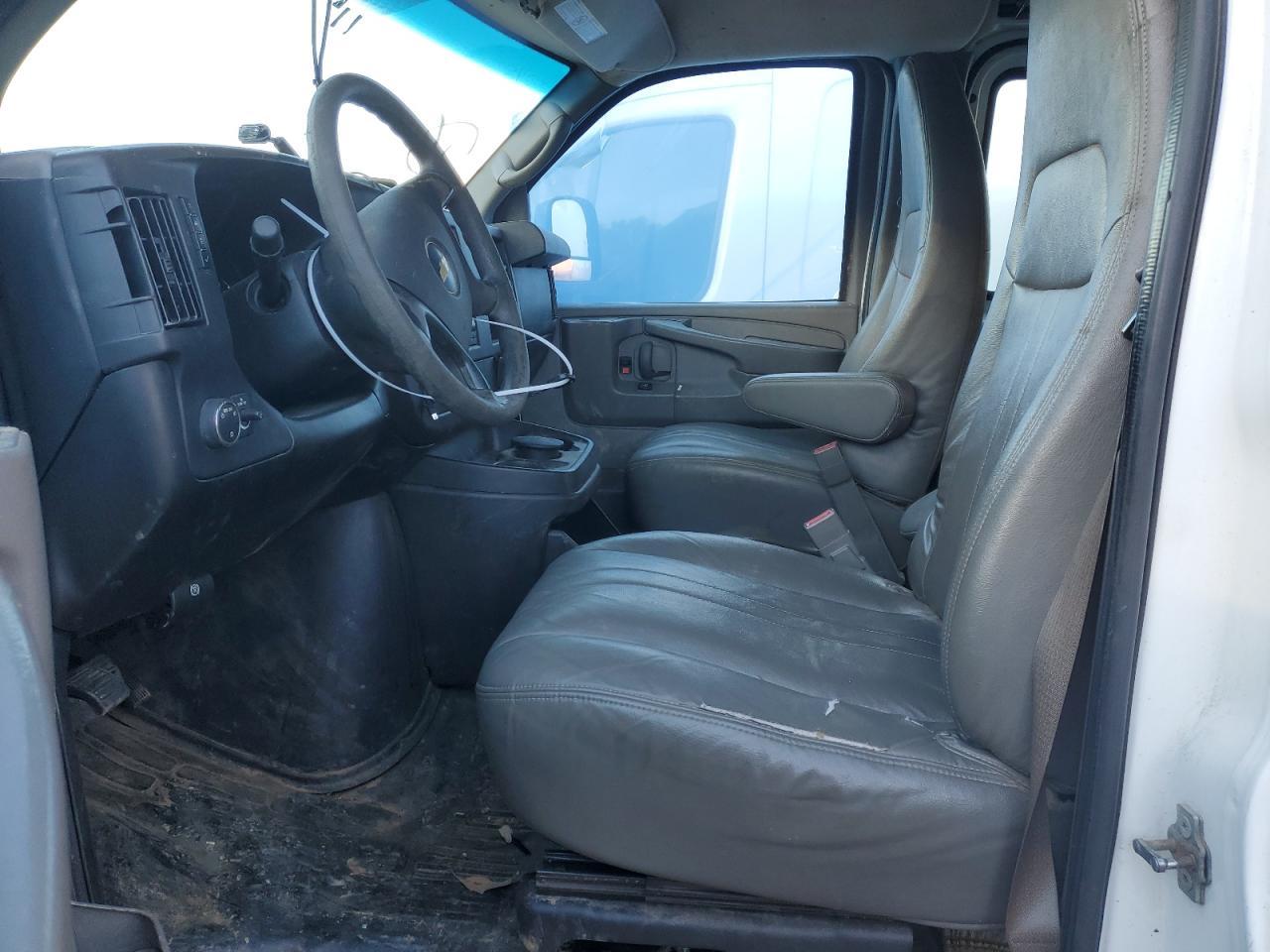 2015 CHEVROLET EXPRESS G2 - Фото 7