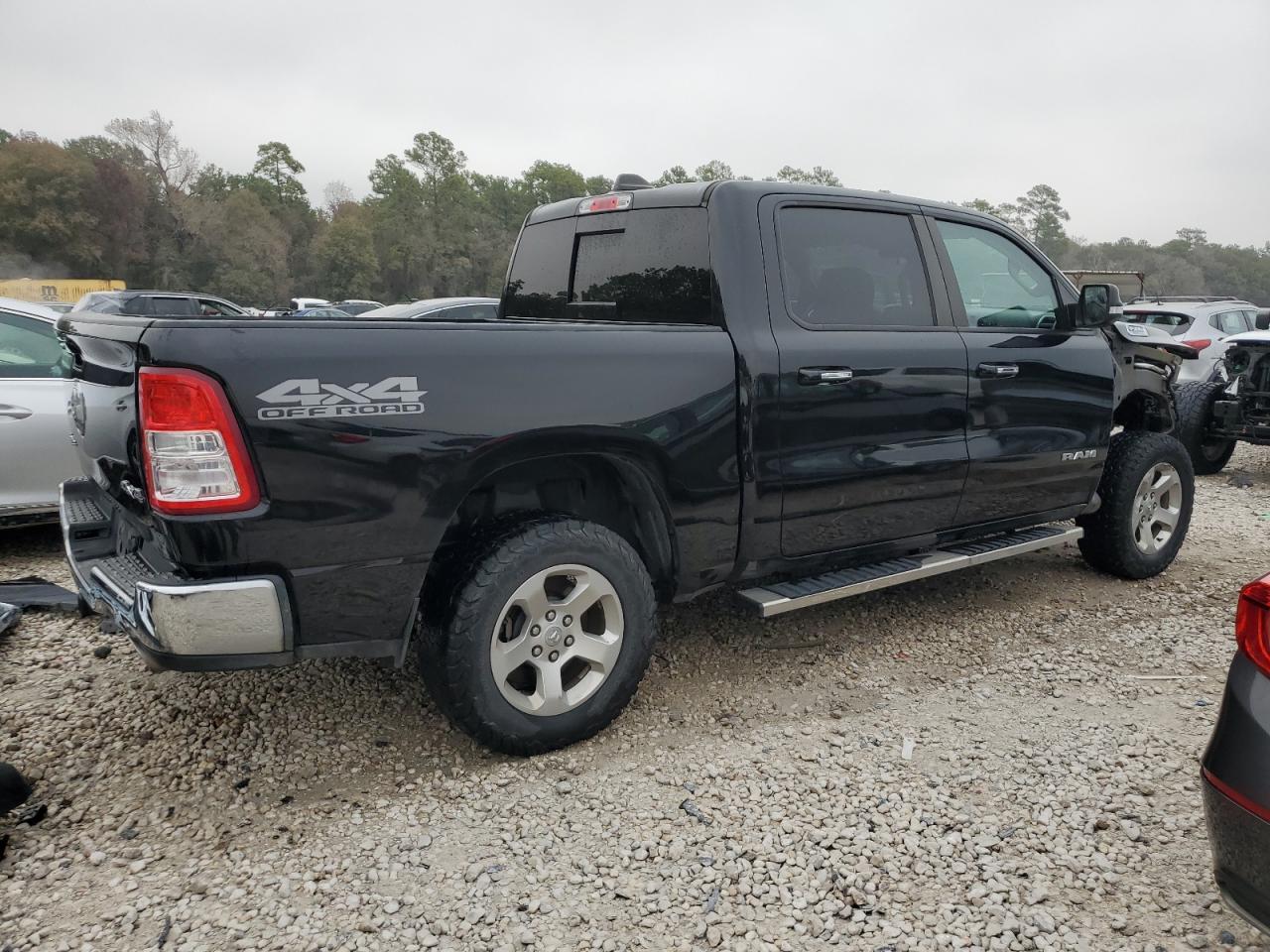 2019 RAM 1500 BIG H - Фото 3