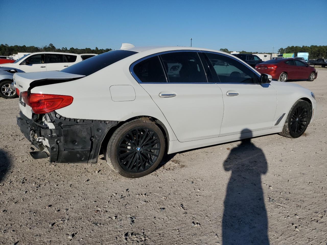 2018 BMW 530 I - Image 3