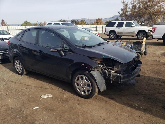 2013 Ford Fiesta Se - Фото 4