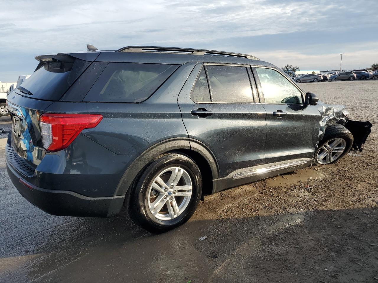 2022 FORD EXPLORER X - Image 3
